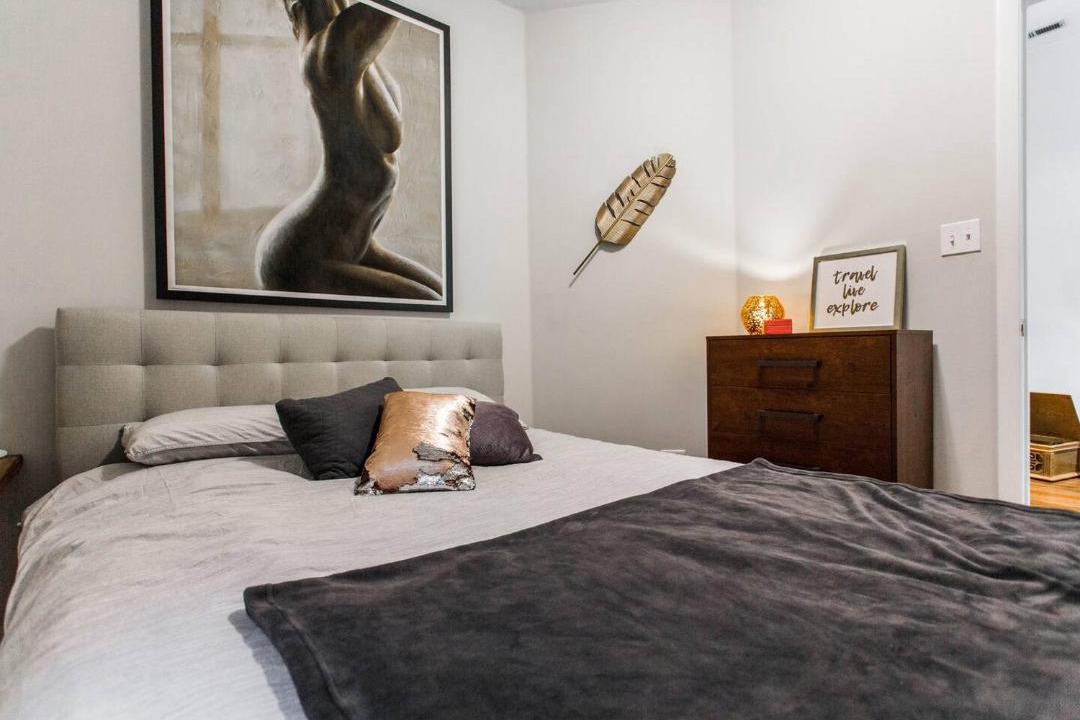 Photo of Bedroom in Pulaski Park