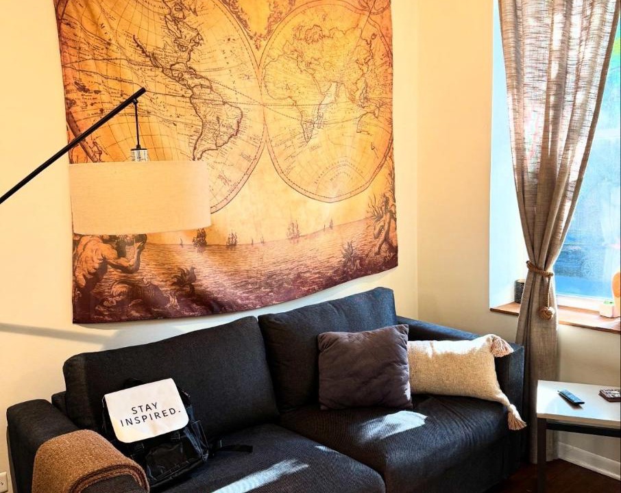 Photo of Livingroom in Pulaski Park