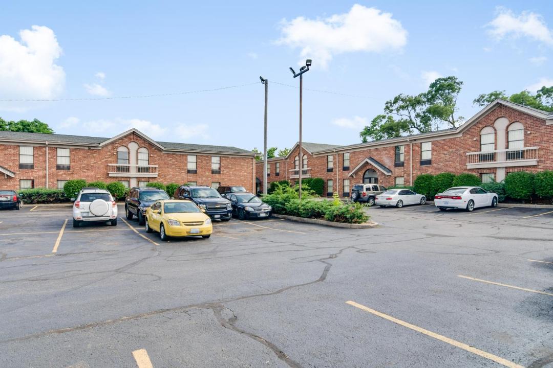 Photo of Buildings in Waukegan
