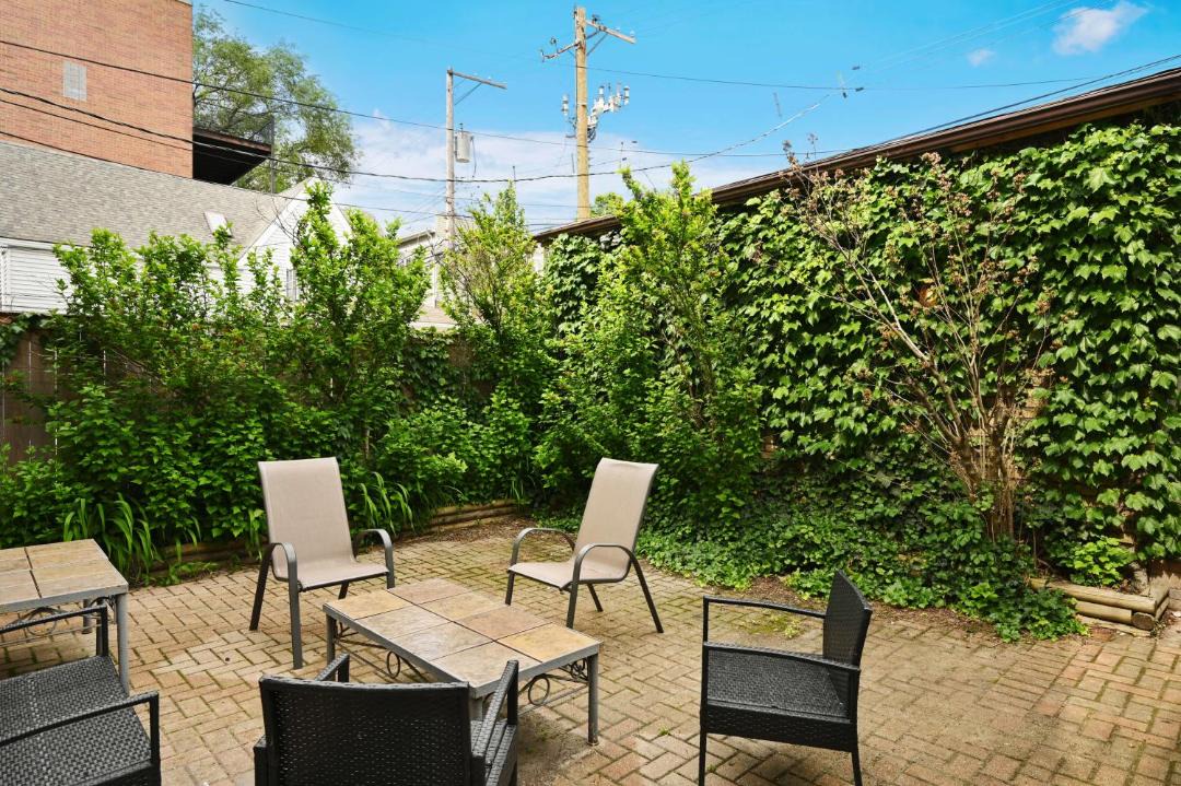 Photo of Patio Balcony in Lakeview