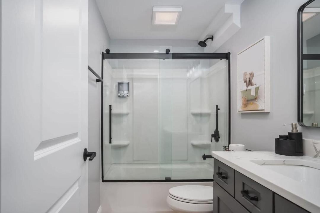 Photo of Bathroom in Fox Lake