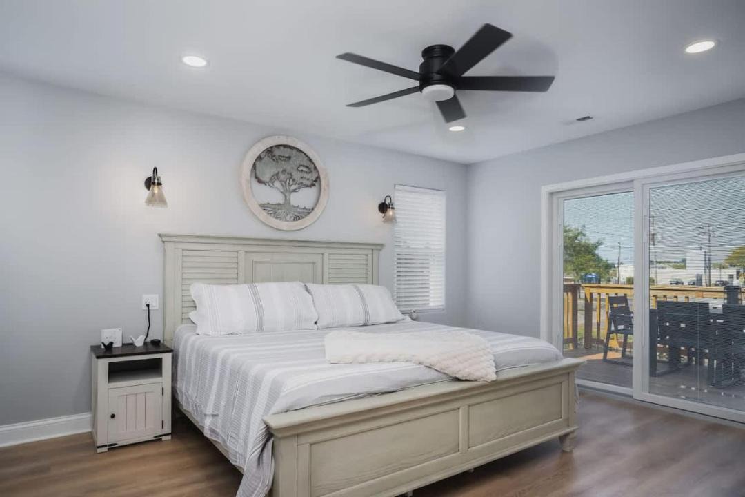 Photo of Bedroom in Fox Lake