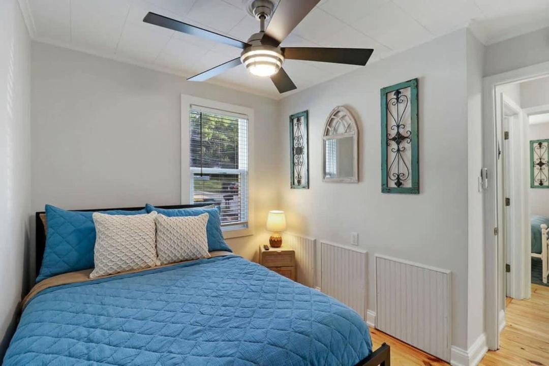 Photo of Bedroom in Fox Lake