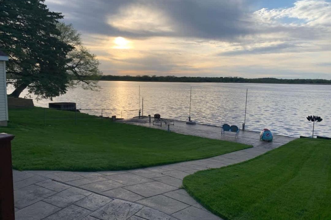 Photo of Others in Fox Lake