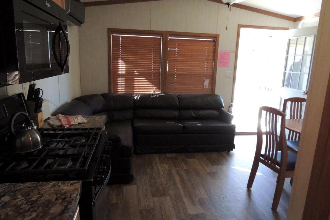 Photo of Livingroom in Amboy