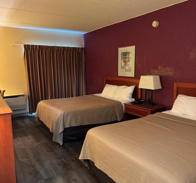 Photo of Bedroom in Winthrop Harbor