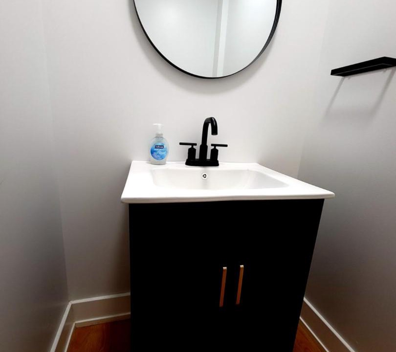 Photo of Bathroom in Calumet Heights