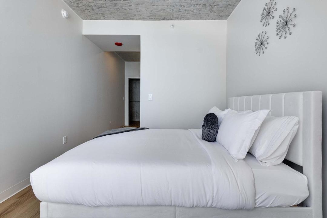 Photo of Bedroom in The Loop