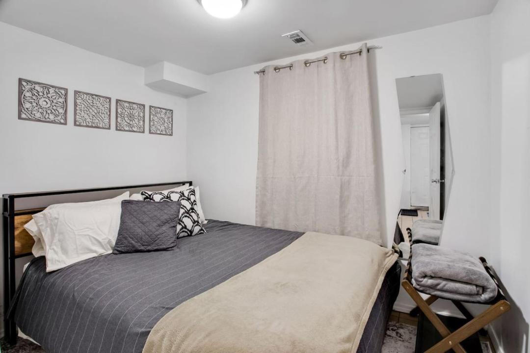 Photo of Bedroom in Noble Square