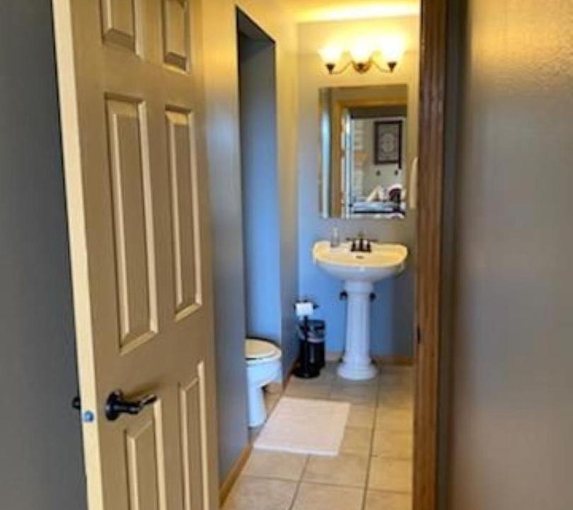 Photo of Bathroom in The Galena Territory