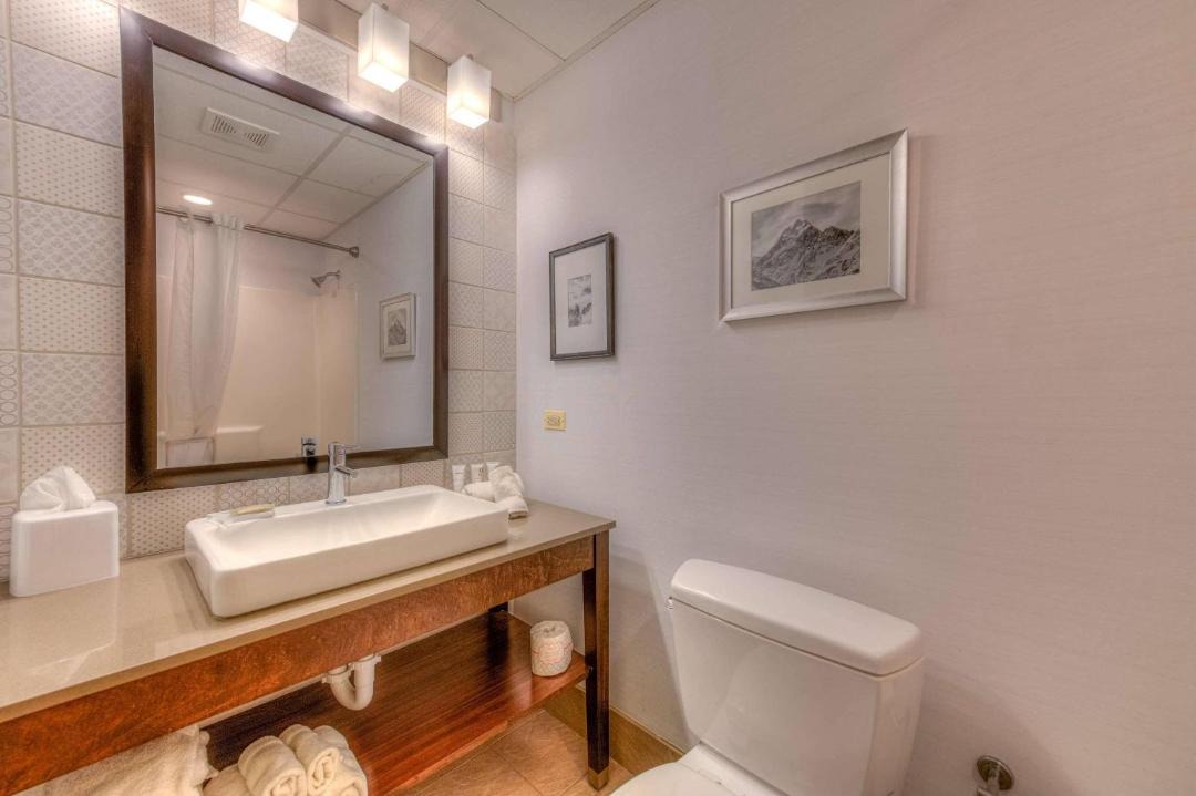 Photo of Bathroom in Village of Lakewood