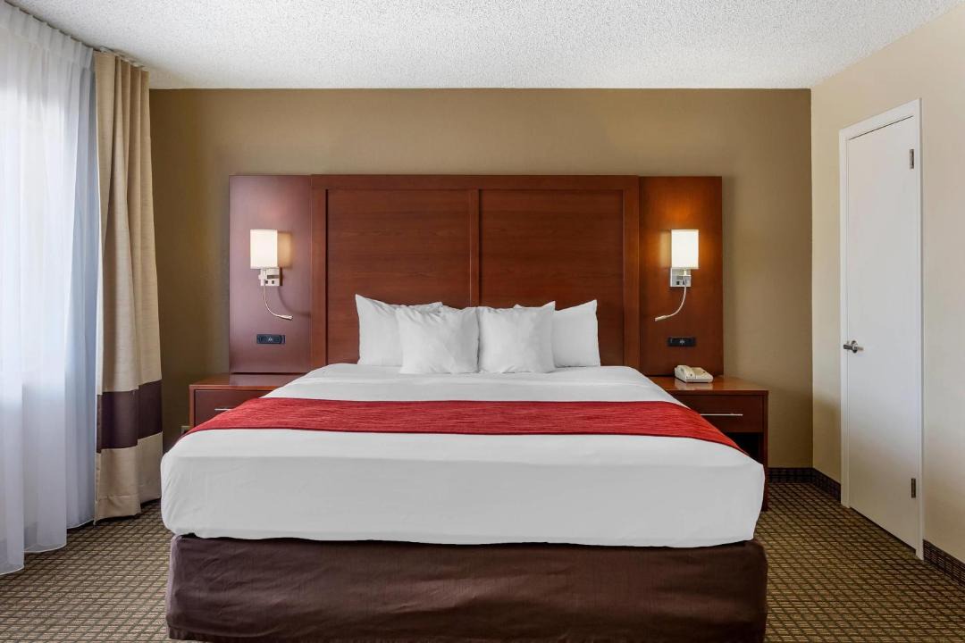 Photo of Bedroom in Rochelle