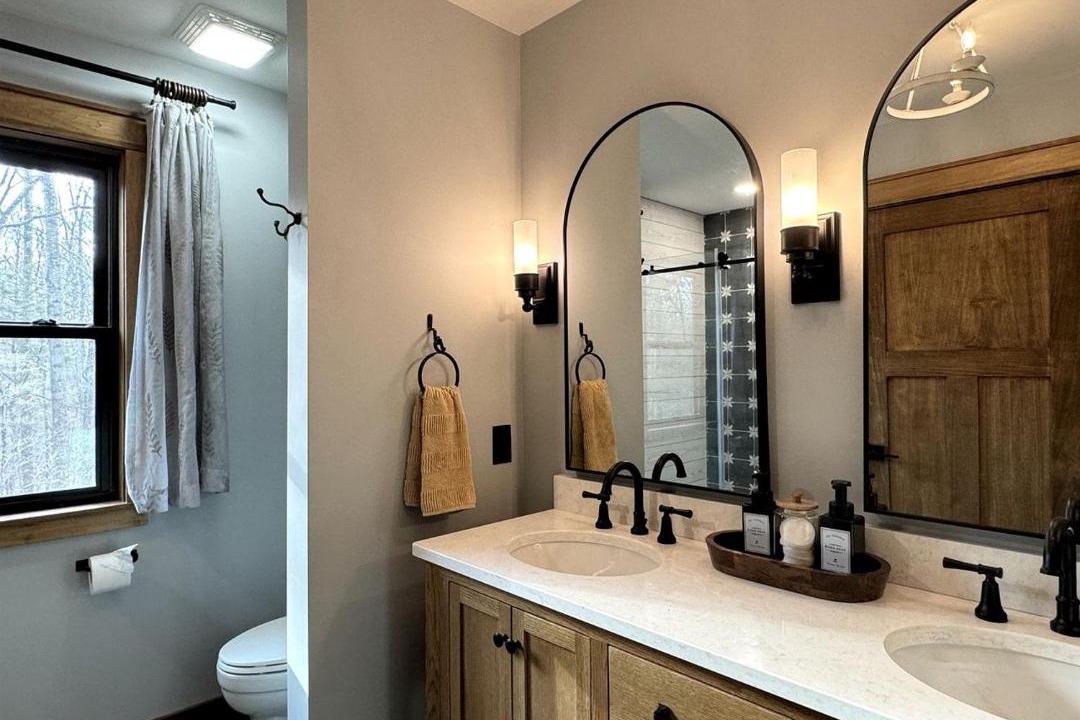 Photo of Bathroom in Carbondale
