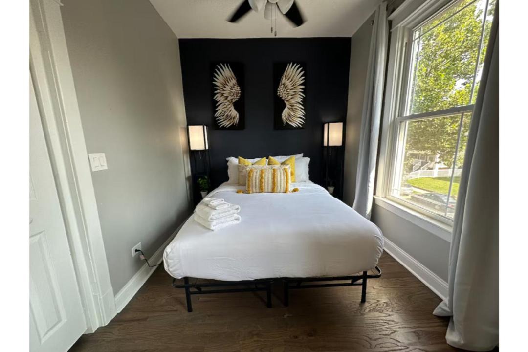 Photo of Bedroom in South Shore