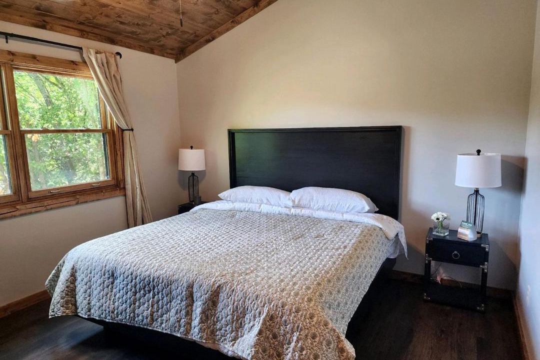 Photo of Bedroom in Carbondale