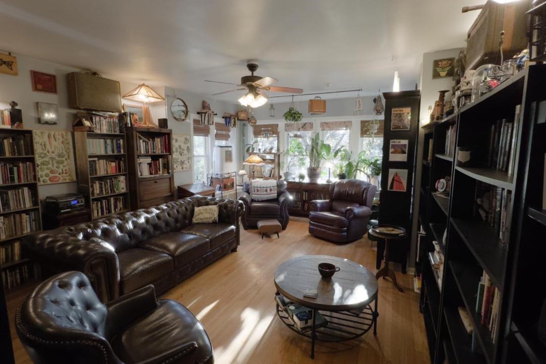 Photo of Livingroom in Albany Park