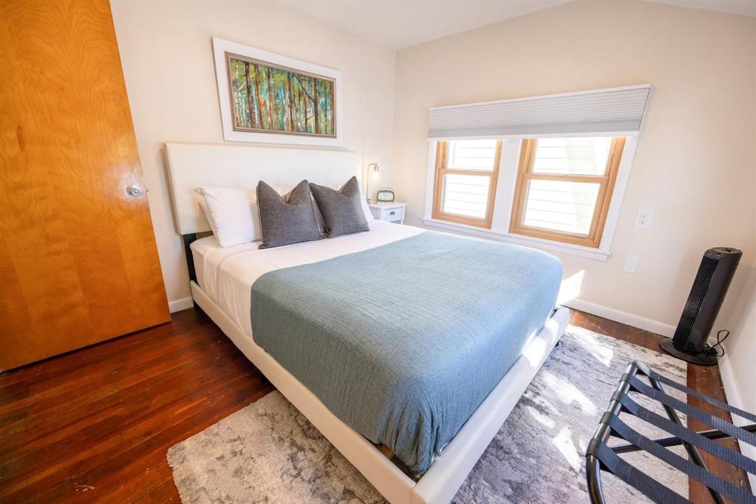 Photo of Bedroom in Decatur