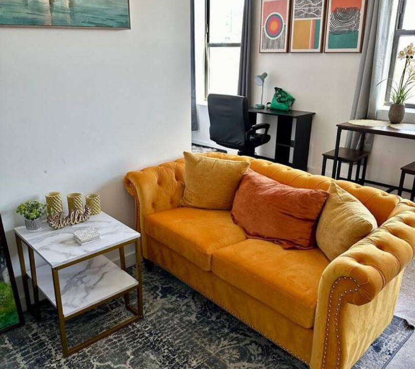 Photo of Livingroom in Uptown