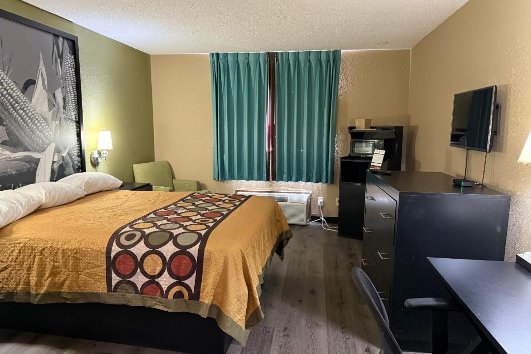 Photo of Bedroom in Mendota