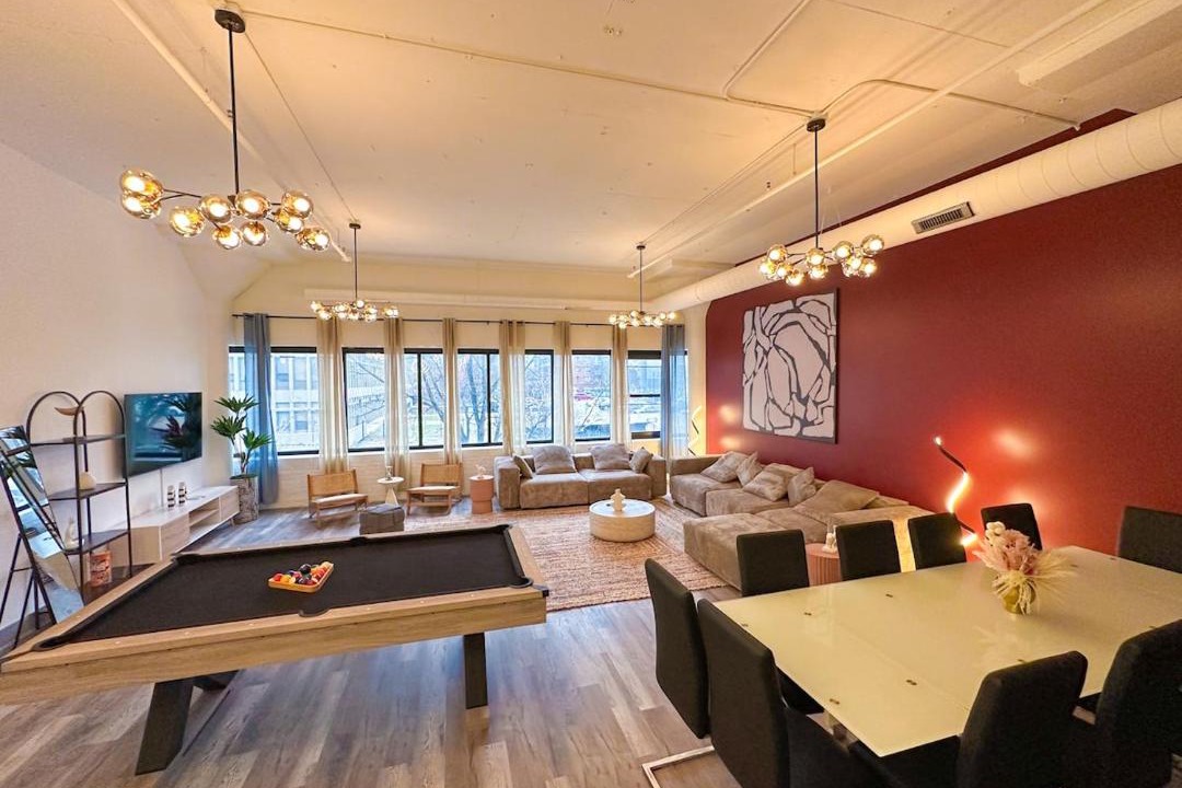 Photo of Livingroom in Near South Side