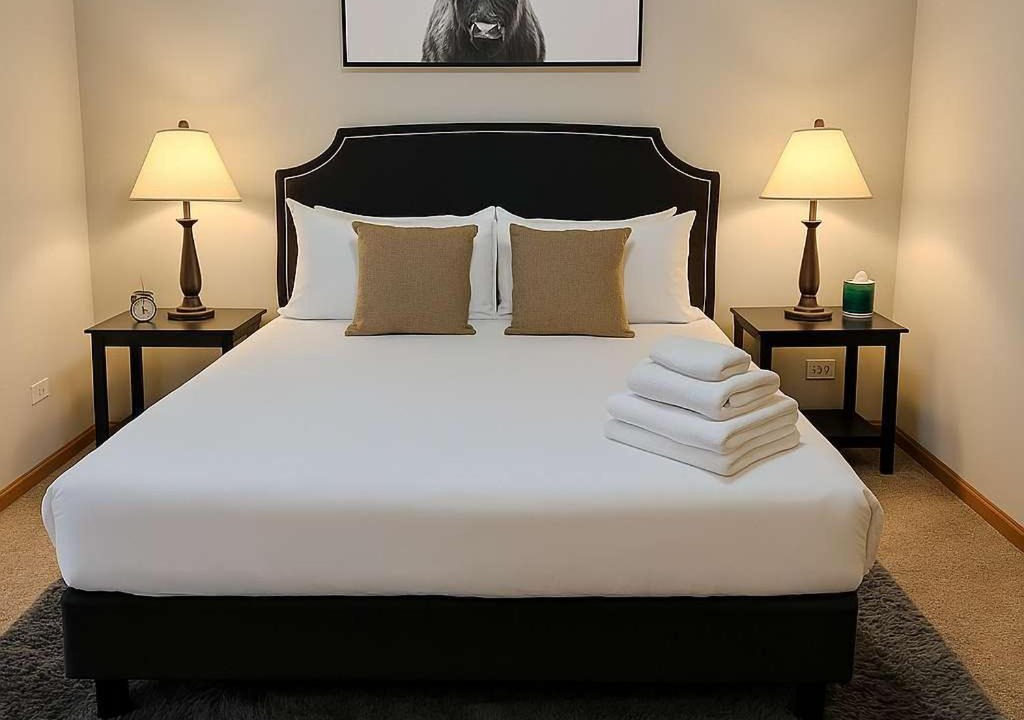 Photo of Bedroom in Pulaski Park