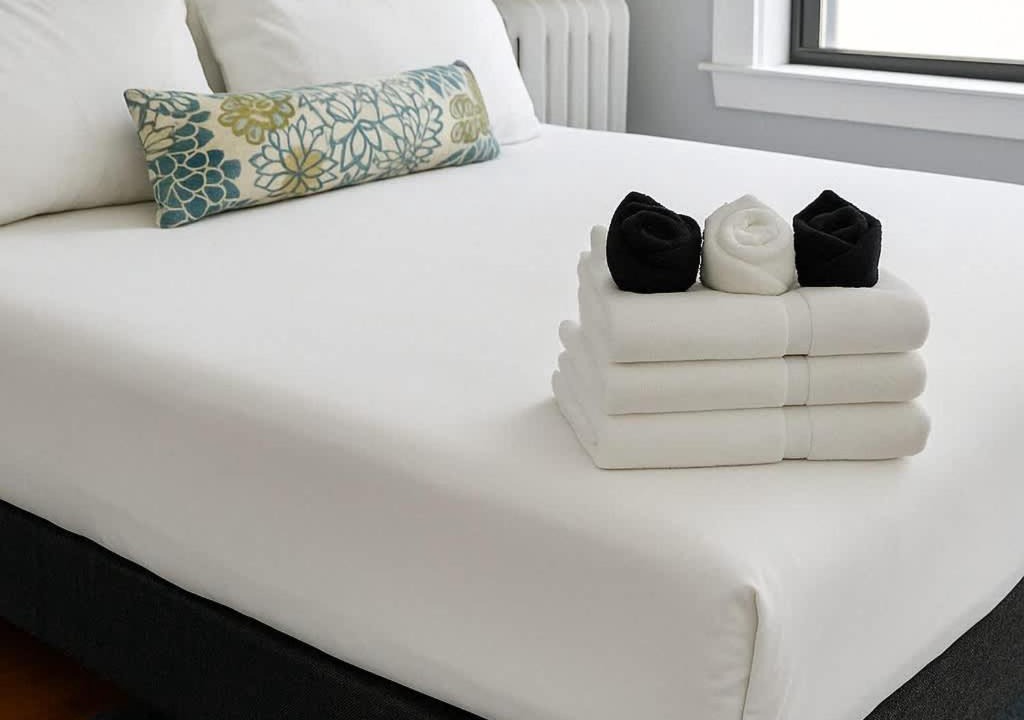 Photo of Bedroom in West Lakeview