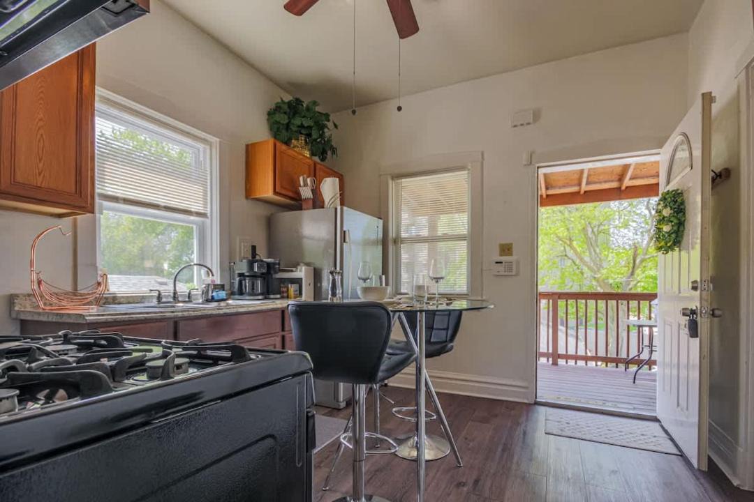 Photo of Kitchen in Forest Park