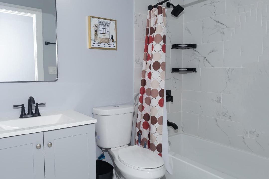 Photo of Bathroom in Woodlawn