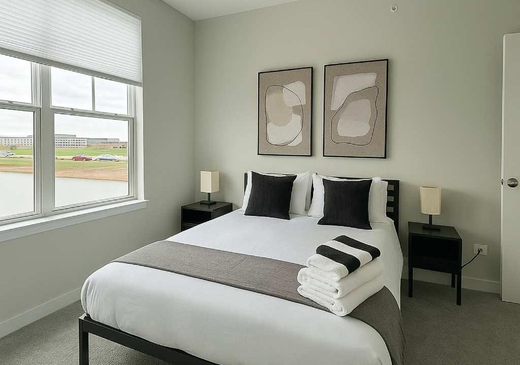 Photo of Bedroom in Warrenville