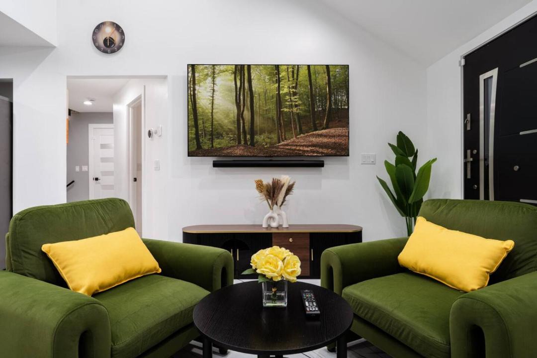 Photo of Livingroom in Rockford