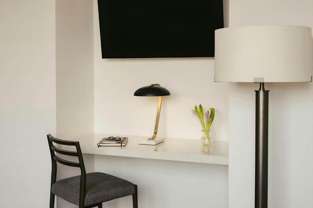 Photo of Livingroom in Near West Side