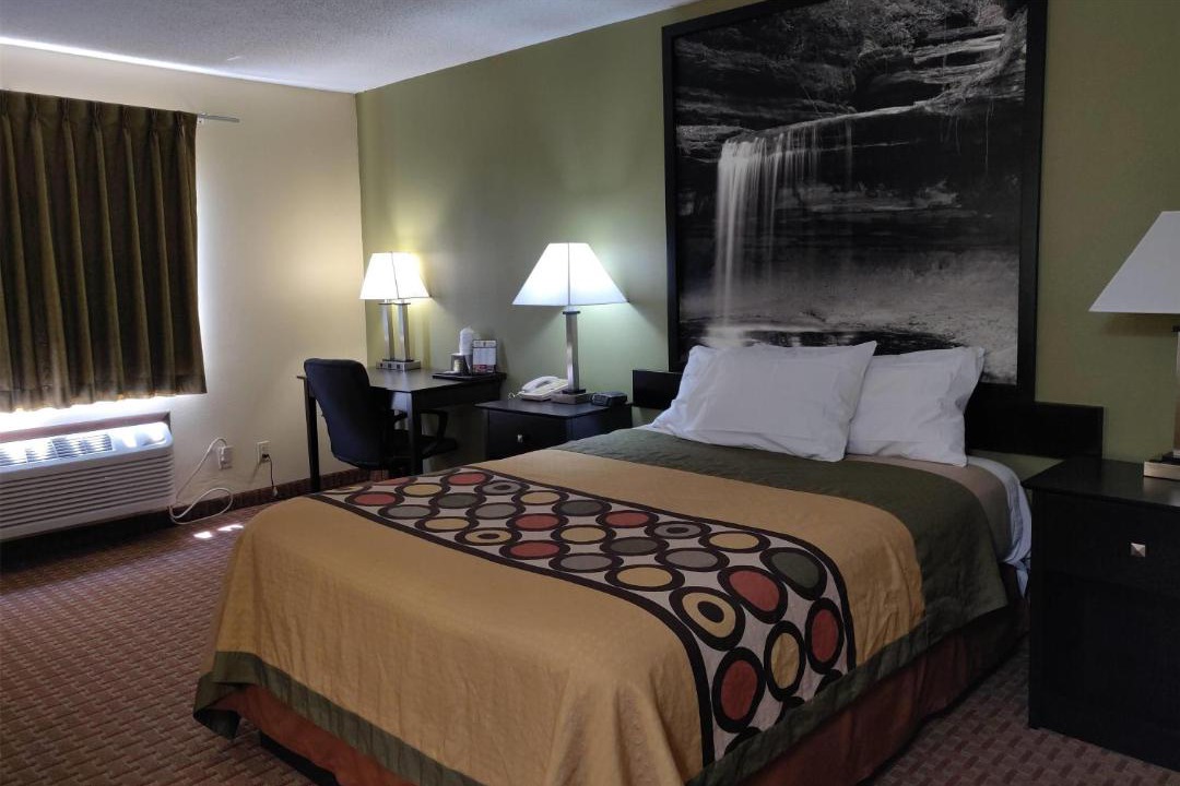 Photo of Bedroom in DeKalb