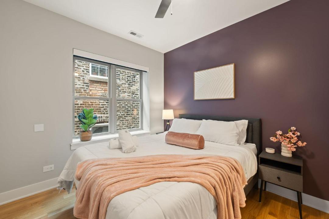 Photo of Bedroom in Heart of Chicago