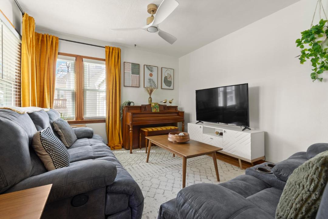 Photo of Livingroom in Winnebago