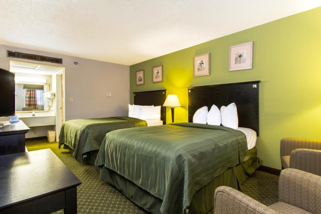 Photo of Bedroom in Quad Cities