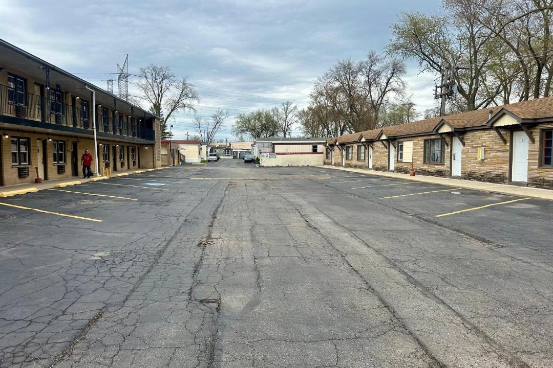 Photo of Buildings in Des Plaines