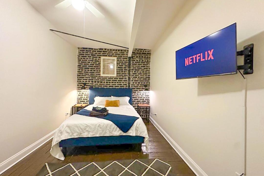 Photo of Bedroom in Near South Side