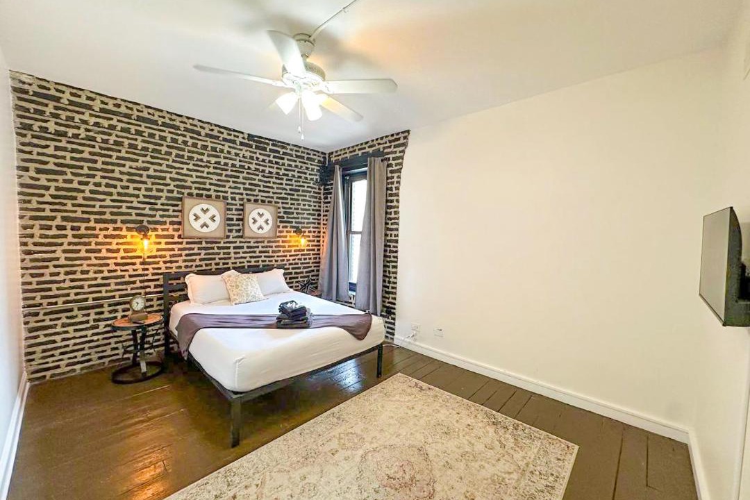 Photo of Bedroom in Near South Side