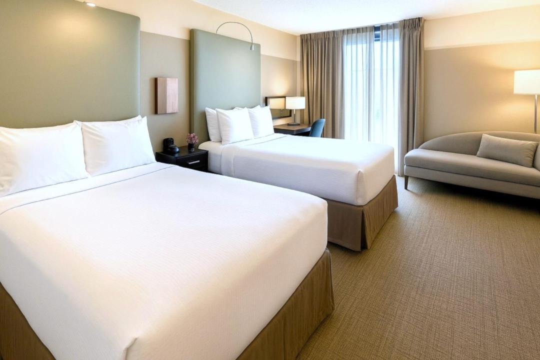 Photo of Bedroom in Greektown