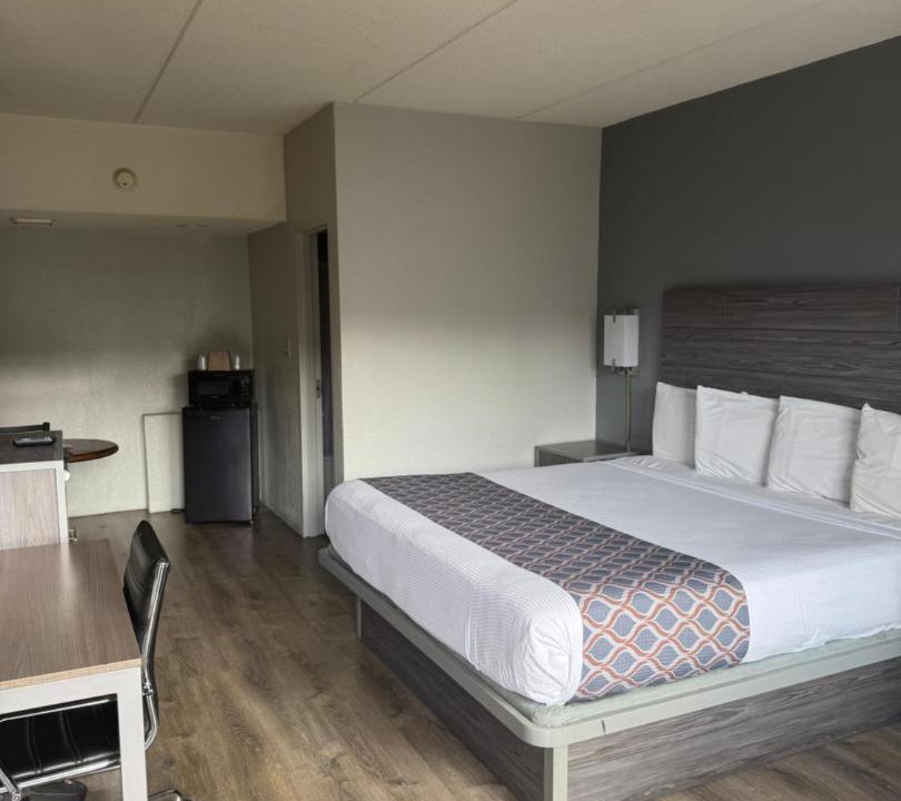 Photo of Bedroom in Chicago Ridge