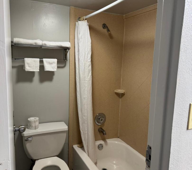 Photo of Bathroom in Chicago Ridge