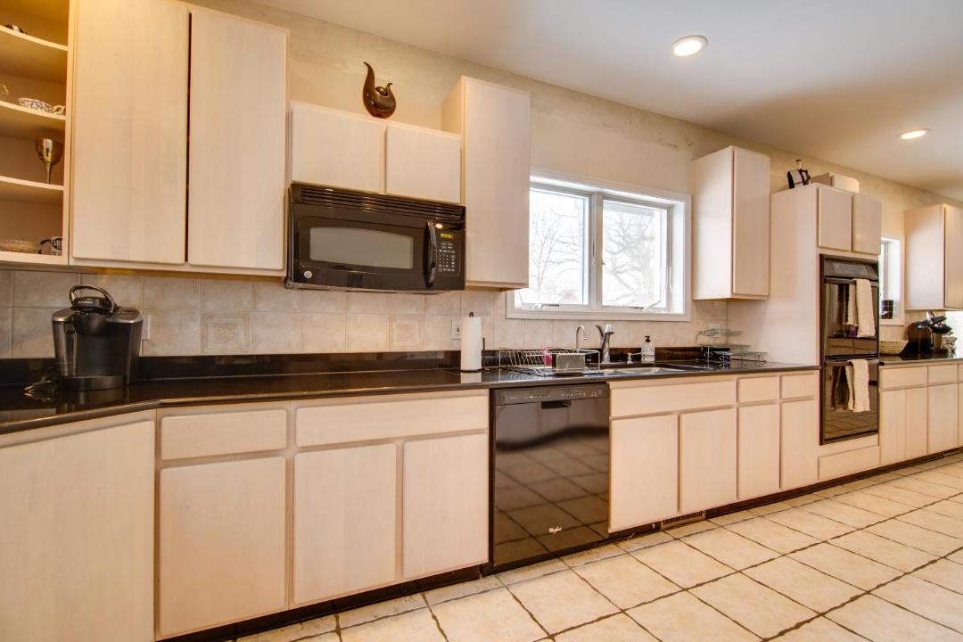 Photo of Kitchen in Hoffman Estates