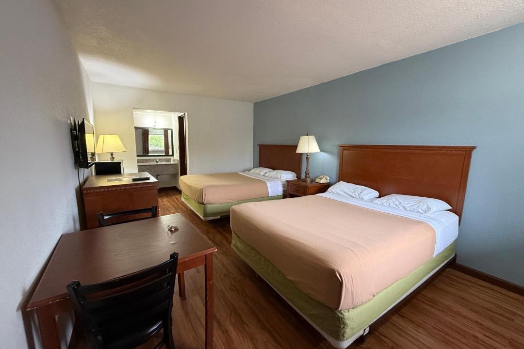 Photo of Bedroom in Mattoon