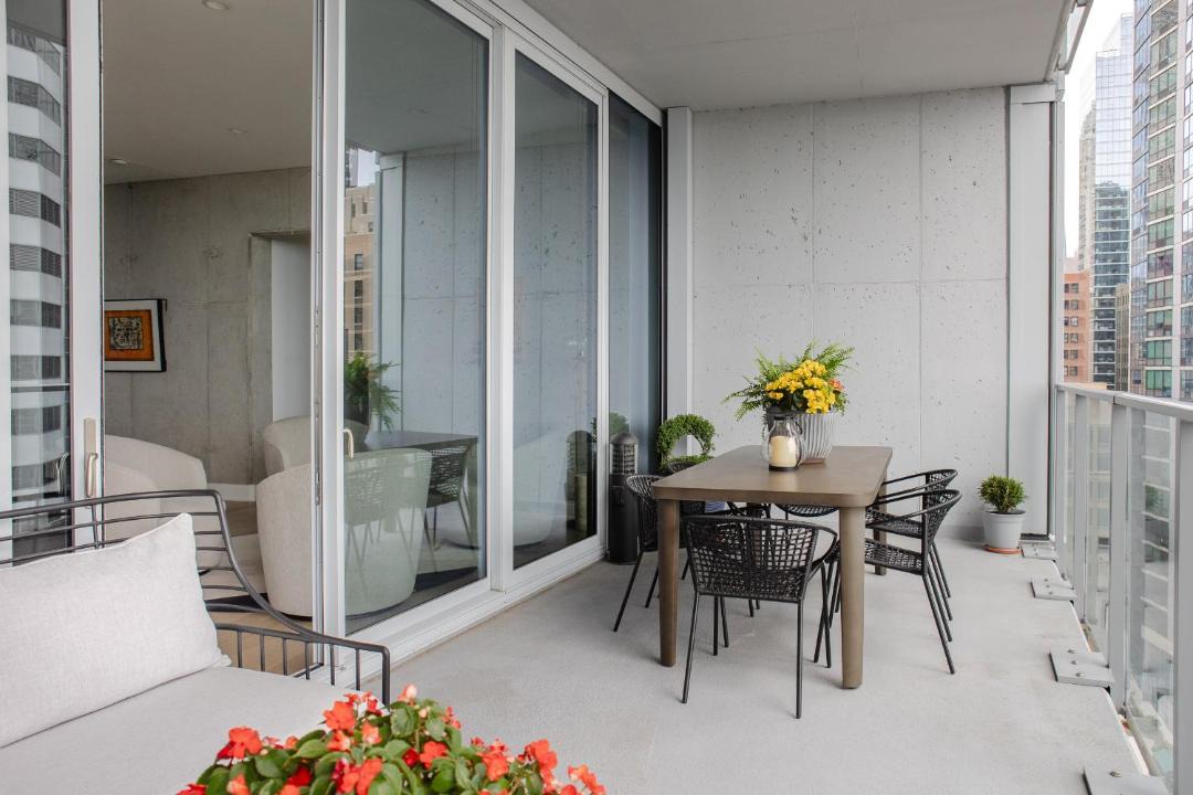 Photo of Patio Balcony in Downtown Chicago