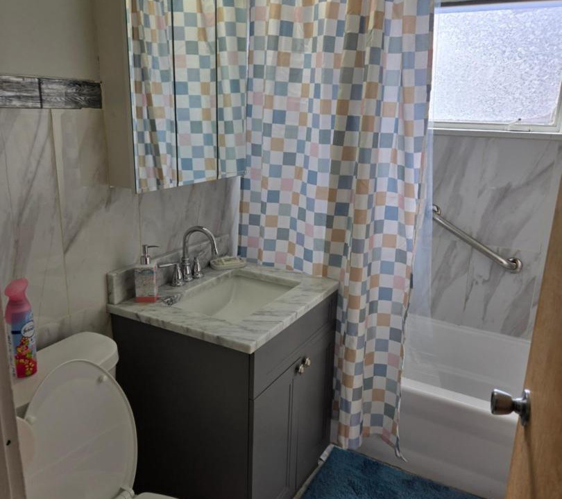 Photo of Bathroom in South Holland