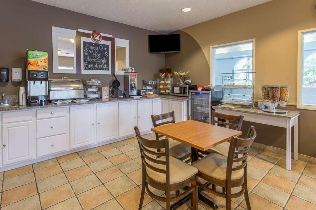 Photo of Kitchen in Streator