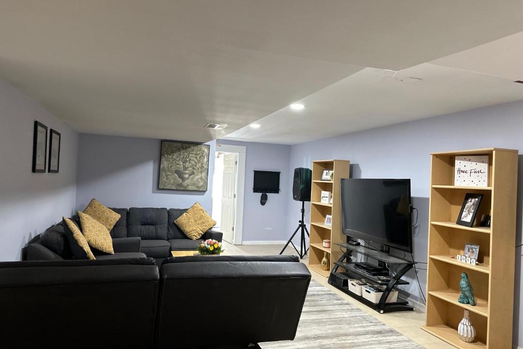 Photo of Livingroom in St. Charles