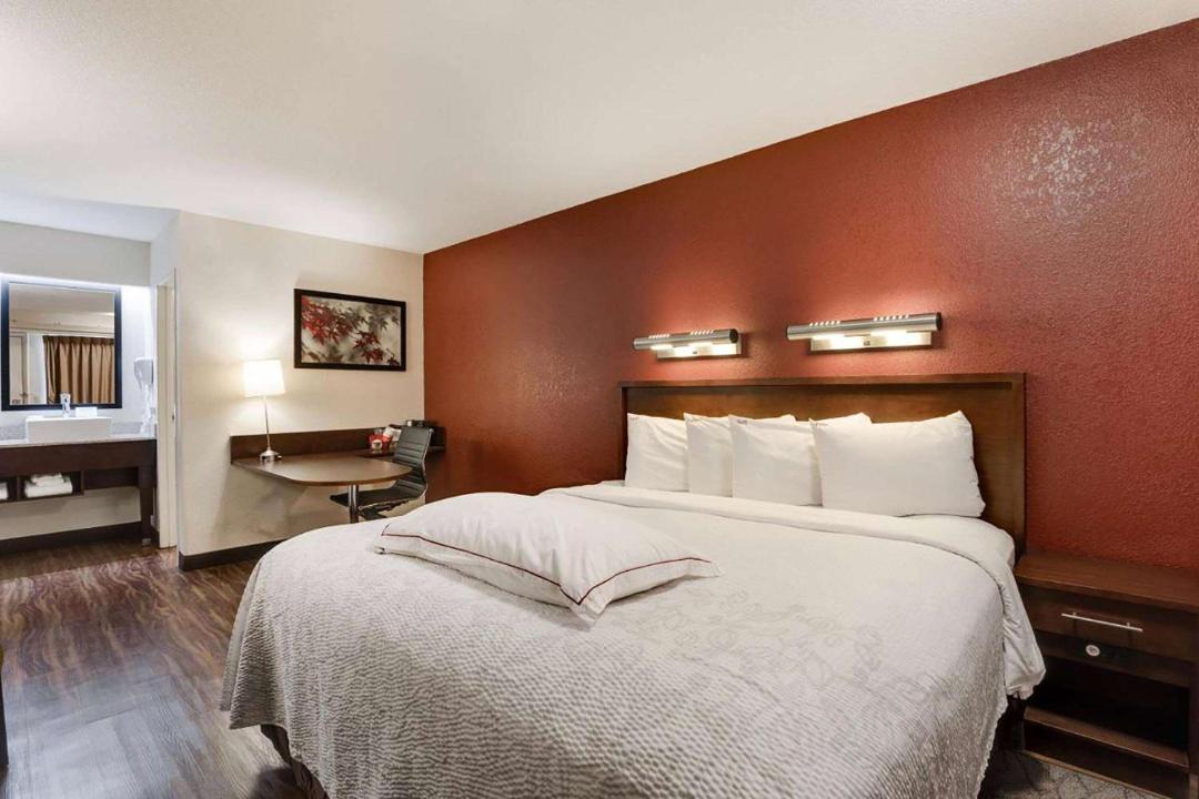 Photo of Bedroom in Deerfield