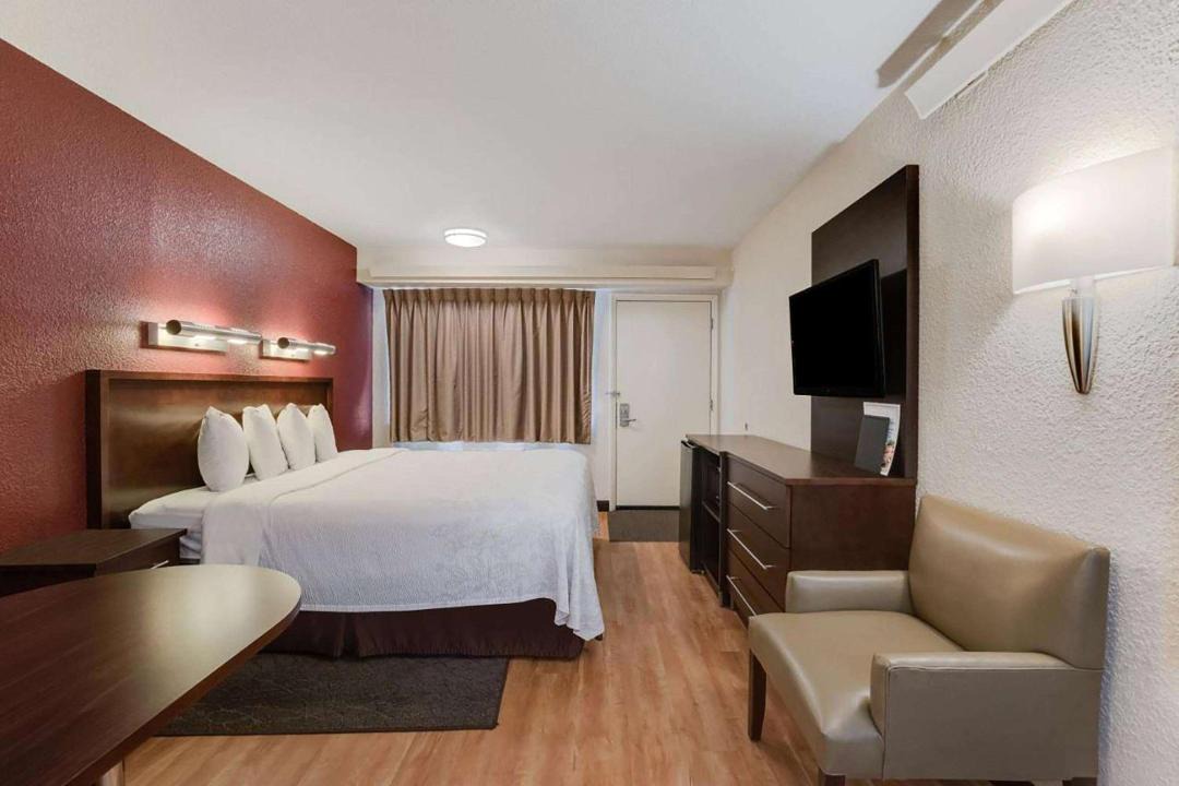 Photo of Bedroom in Deerfield