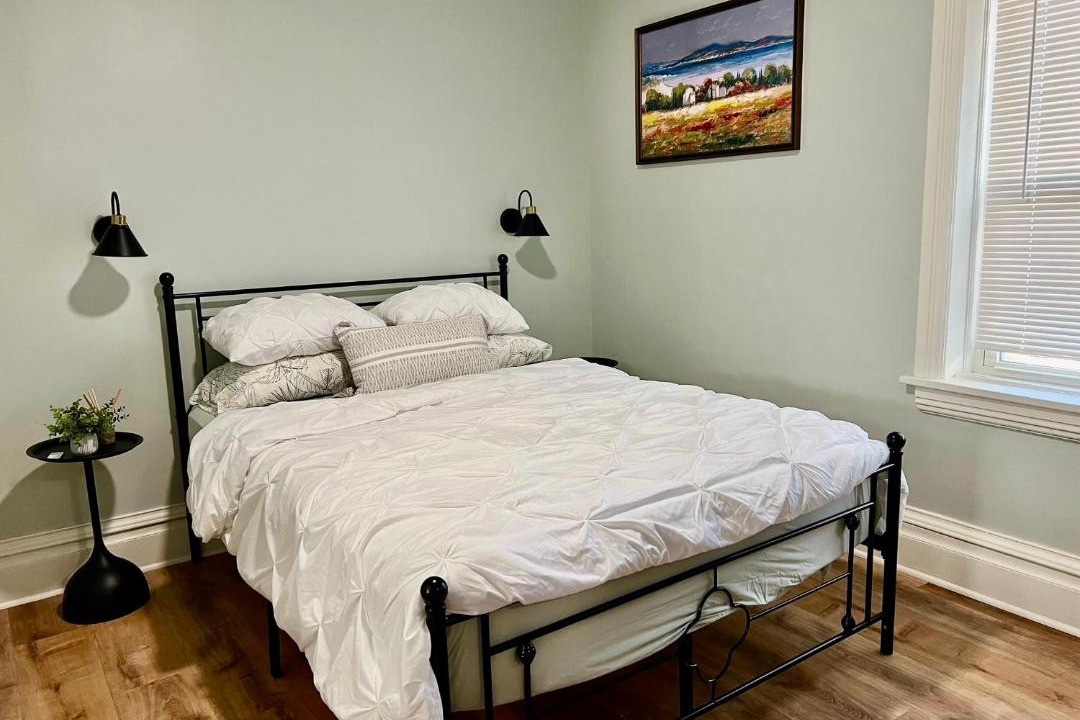 Photo of Bedroom in Oak Park